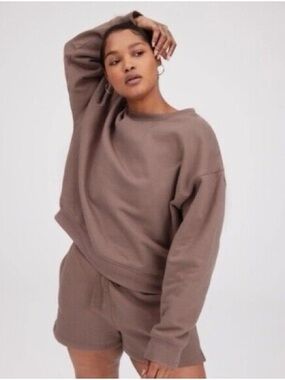 Girlfriend Collective Size Small Classic Sweatshirt in Taro